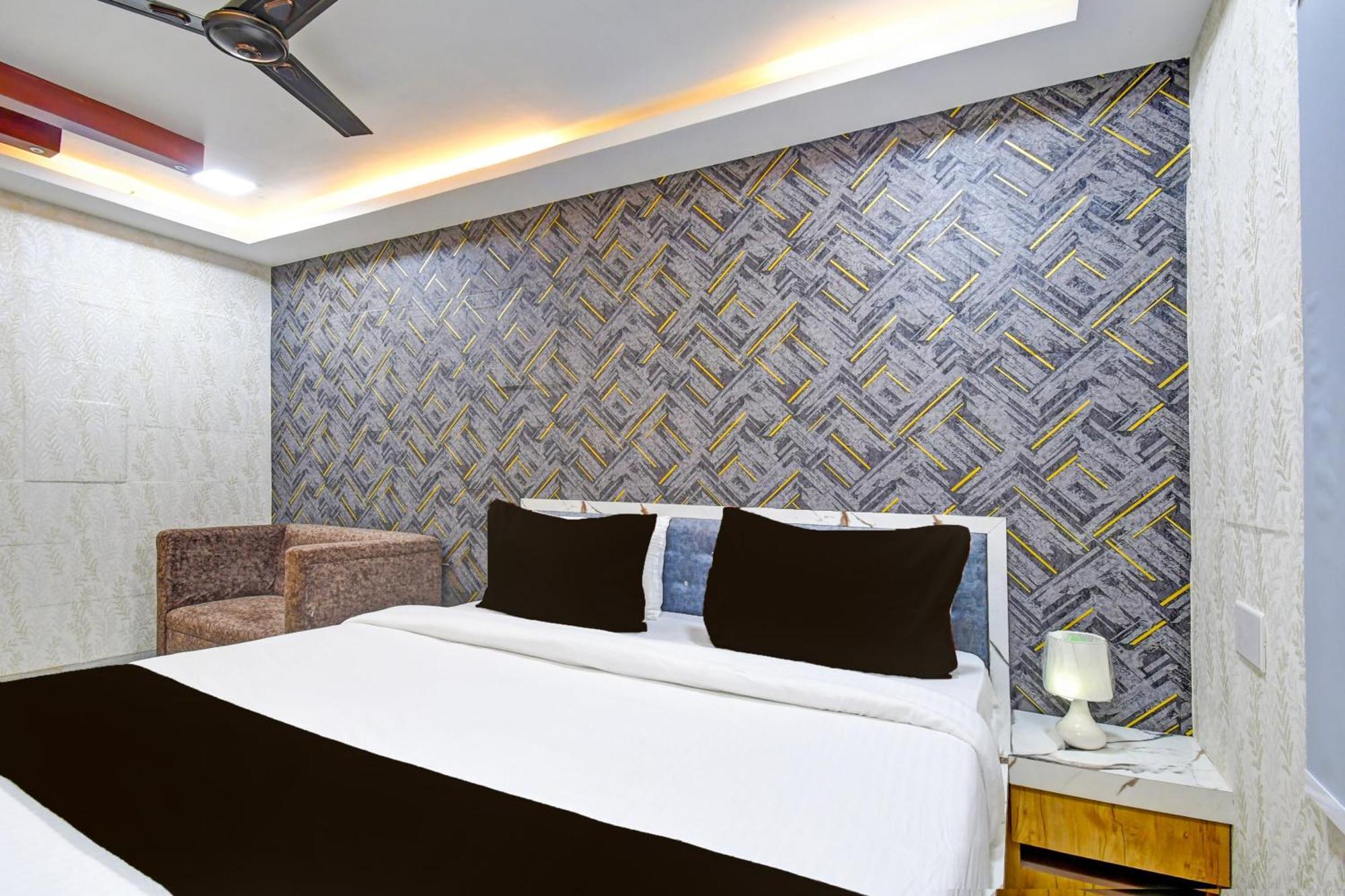 Hotel O Maa Bhubaneswari Hotel Екстер'єр фото