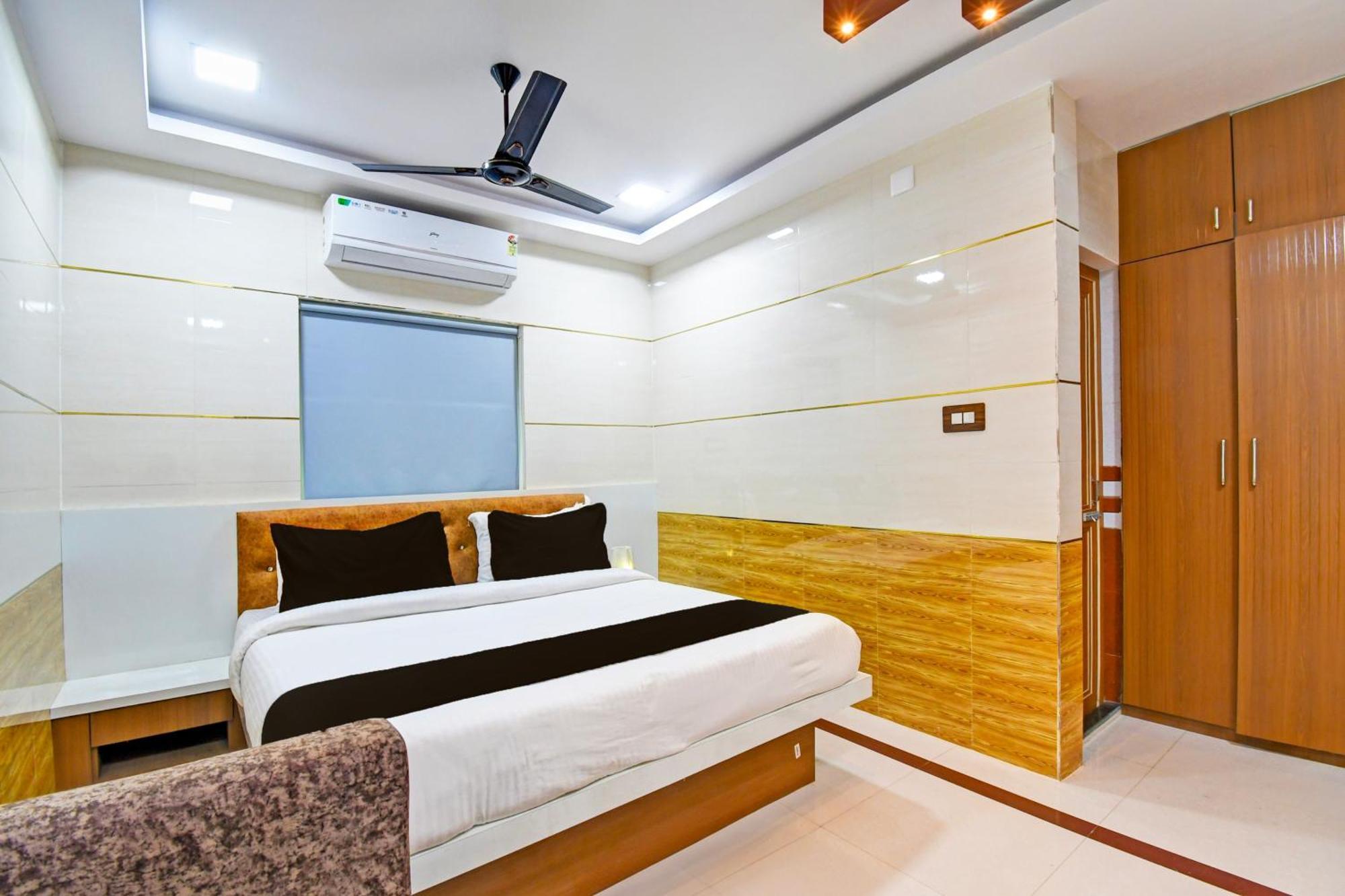 Hotel O Maa Bhubaneswari Hotel Екстер'єр фото