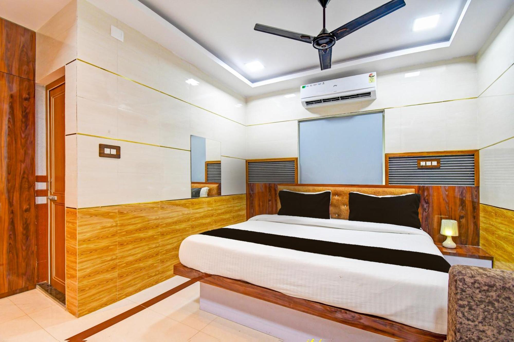 Hotel O Maa Bhubaneswari Hotel Екстер'єр фото